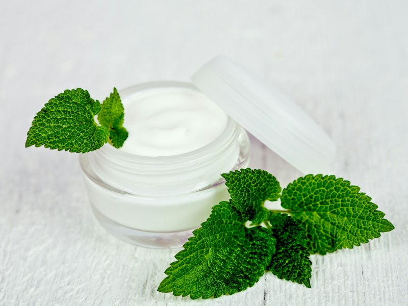 Barrier repair moisturizer cream
